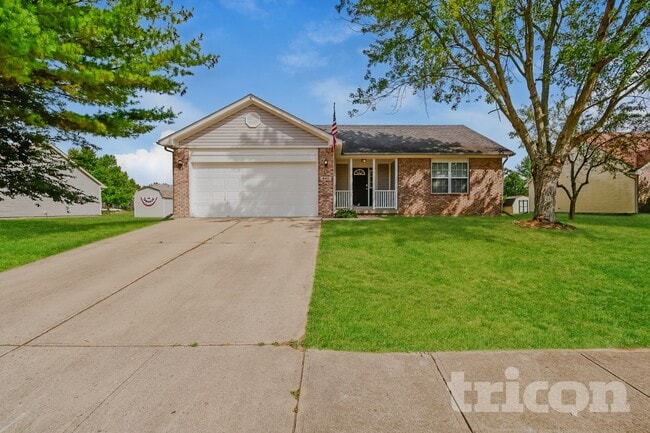 Photo - 945 Center St