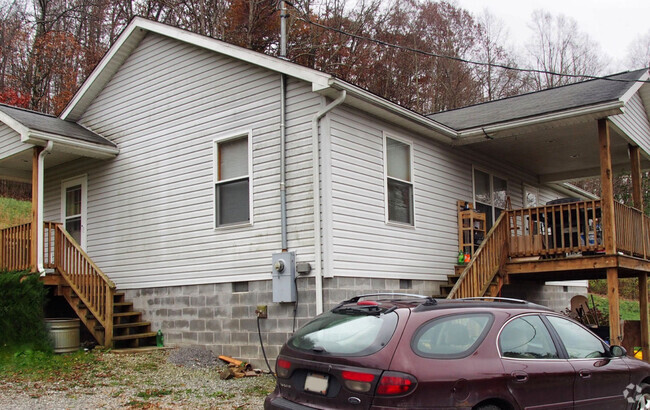 Building Photo - 461 Elliott Ave Rental