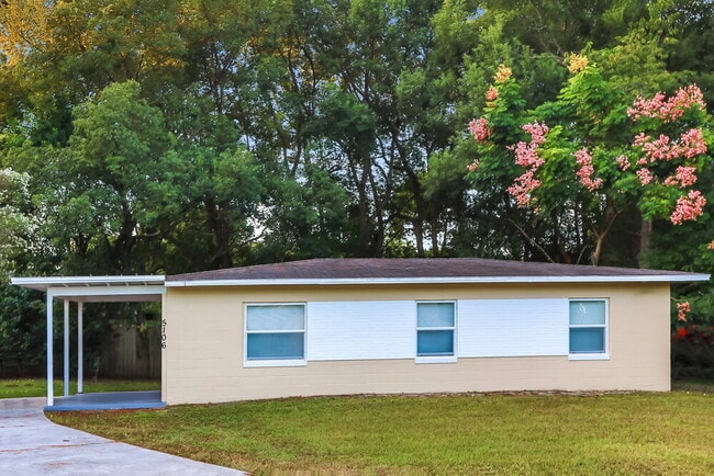 Building Photo - 5106 Ensign Ave Rental