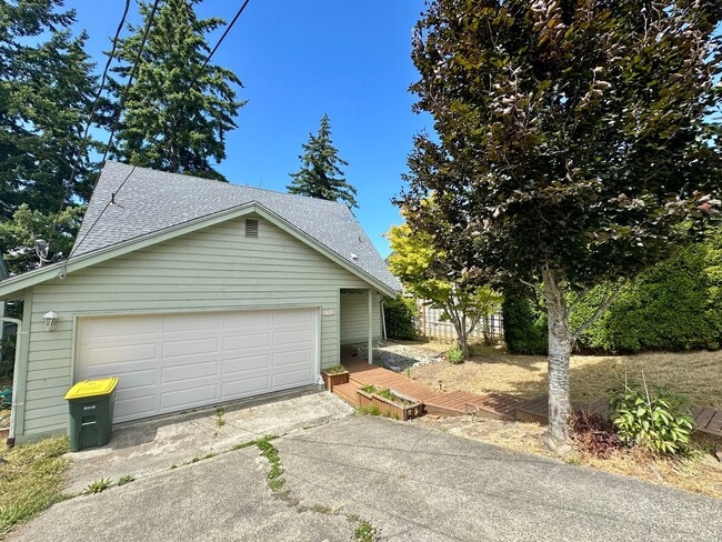 Photo - 1702 S 34th St Casa