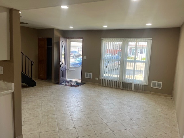 Photo - 1863 Jamestown Cir