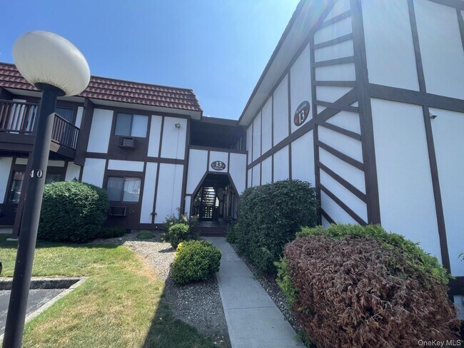 Photo - 13 Skyline Dr Unit 16