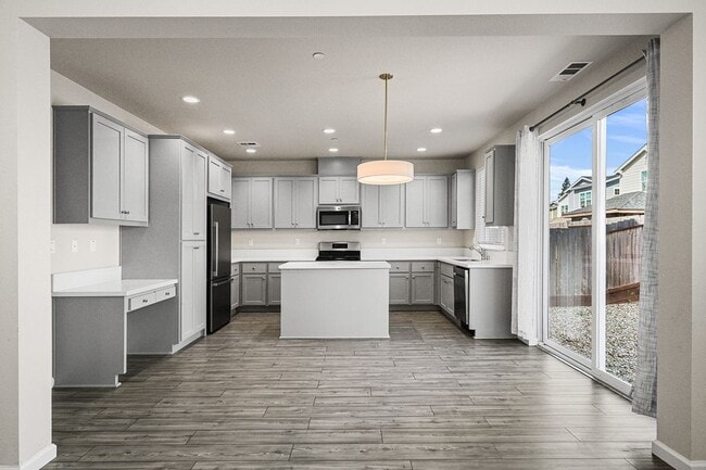 Photo - 1477 Cecilia Dr