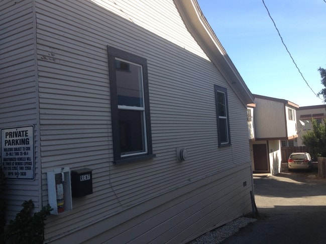 Photo - 150 Hawthorne St