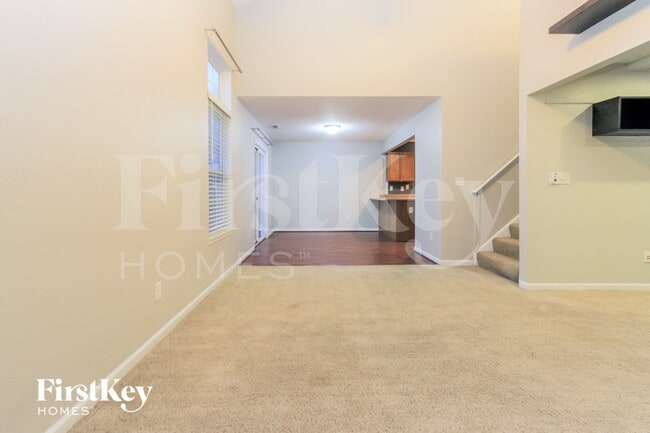 Photo - 3786 White Cliff Way