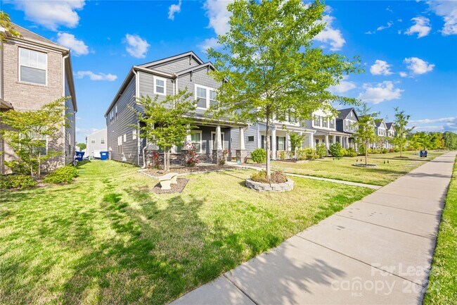 Photo - 11935 Old Statesville Rd