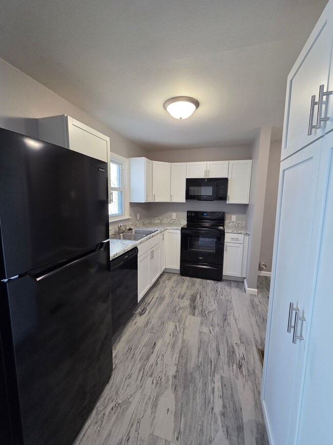 Photo - 715 N Kokomo Ave