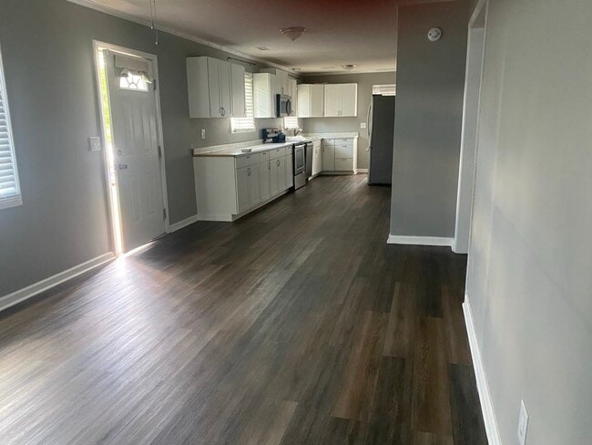 Photo - 255 Roberson Rd