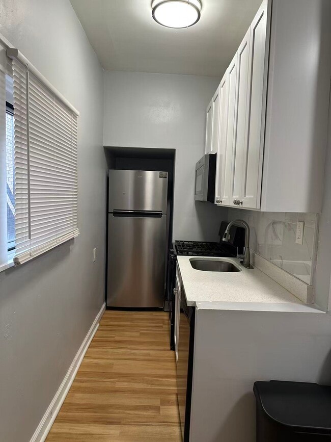 Photo - 316 Meyran Ave Unit Apt 2