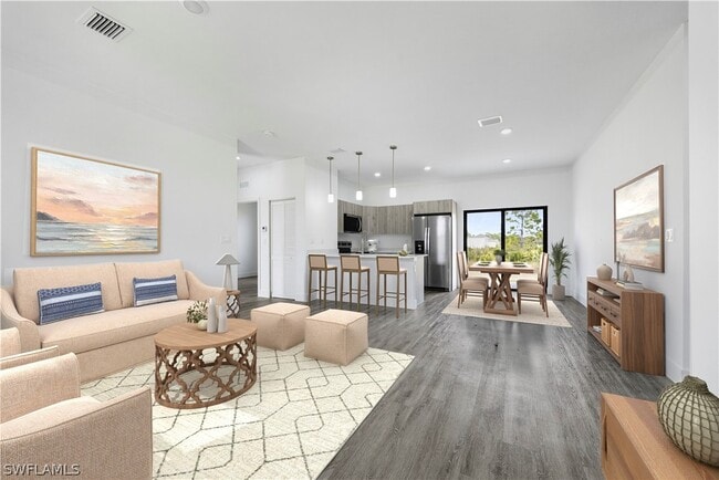 Photo - 1217 Cellini St E