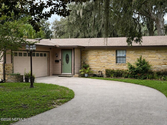 Photo - 4512 Hartman Rd