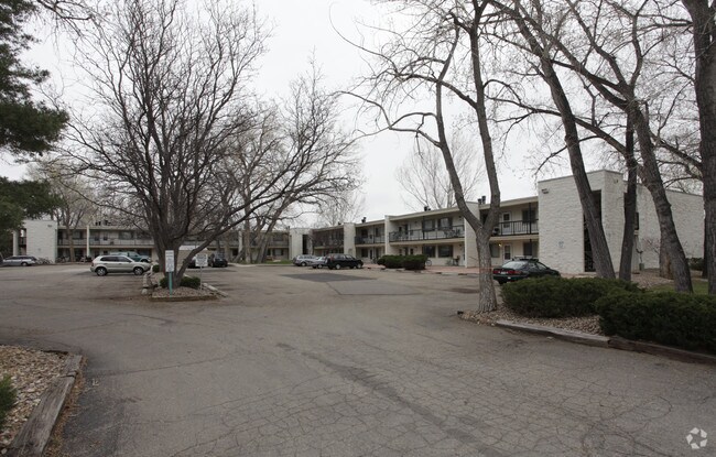 Cottonwood Apartments - Cottonwood Apartments
