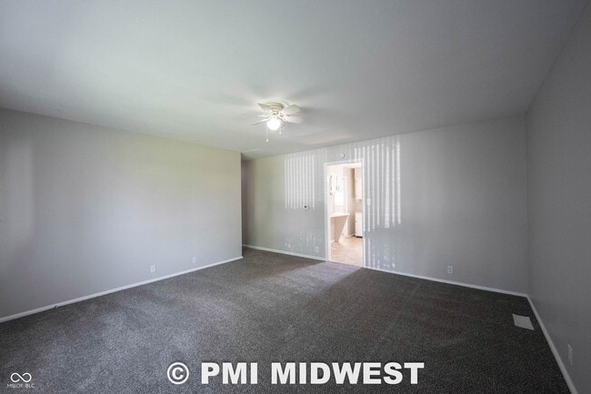 Photo - 5251 Longworth Pl