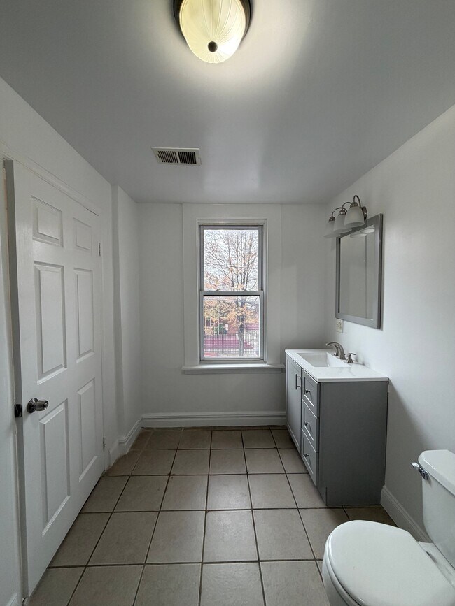 Photo - 58 S 13th St Unidad 2