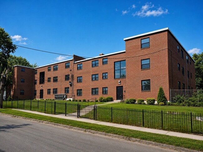 Building Photo - Bloomfield Gardens