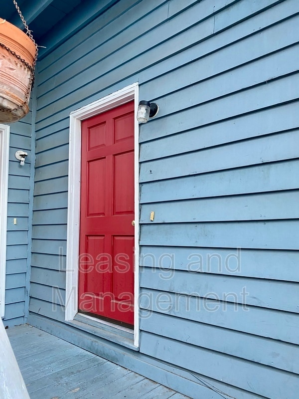 Photo - 146 Line St Unit A