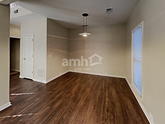 Photo - 3006 Dunlin Fields Rd