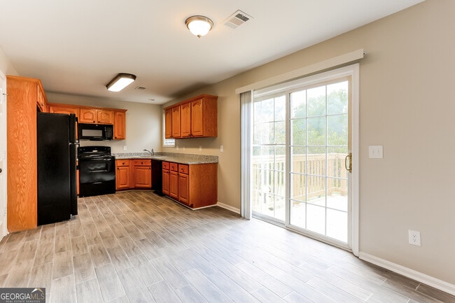 Photo - 147 Portland Rd