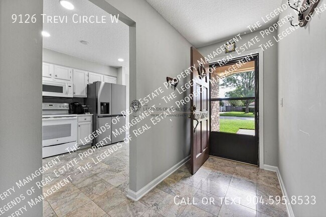 Photo - 9126 Trevi Cir W