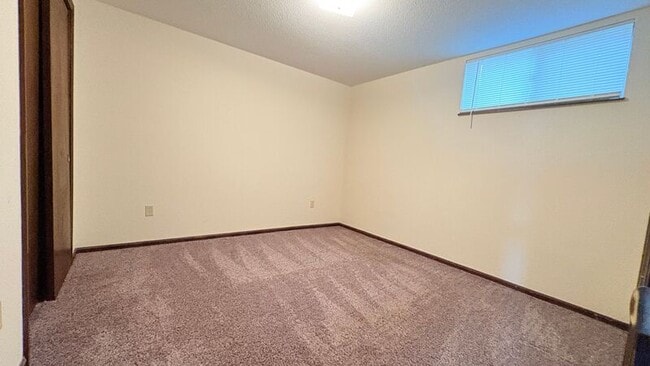 Photo - 1406 Magnolia W