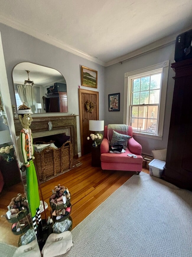Photo - 16 Sheldon St Unit 1