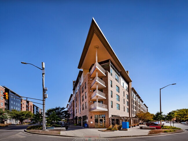 Photo - Pointe on Mass