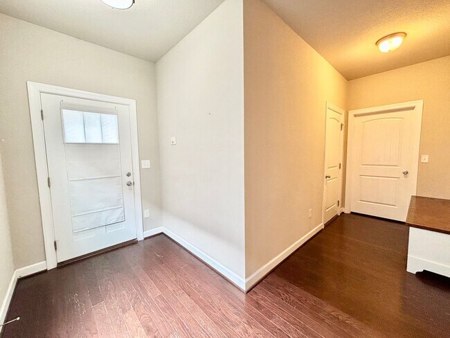 Photo - Gorgeous Home in Town Center Virginia Beach!