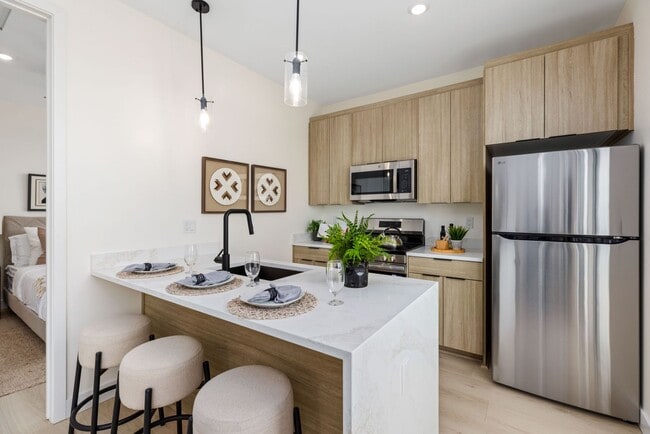 Photo - 3873 Boren St Unit 3877 Boren St  12
