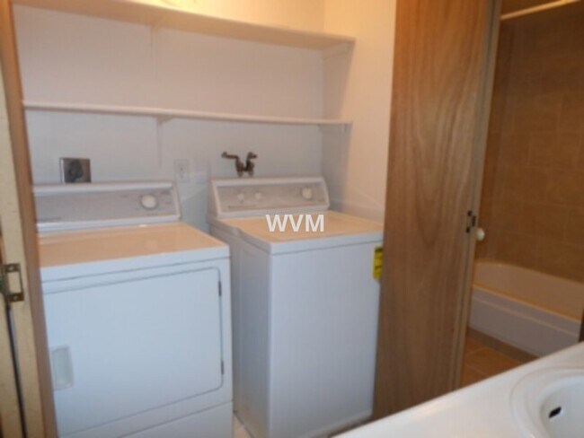 Photo - Dayton Green Condo