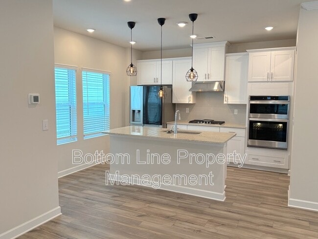 Photo - 629 Cranford Dr