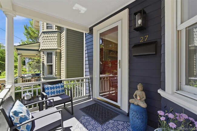 Photo - 27 N Dutcher St
