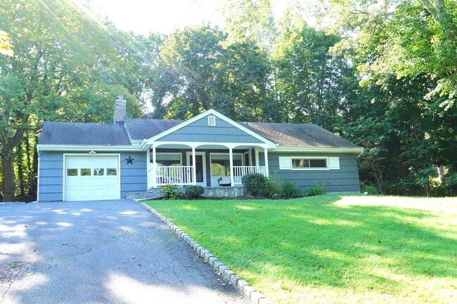 Photo - Newly Renovated 2 Bedroom