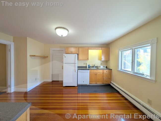 Photo - 41 Bay State Ave