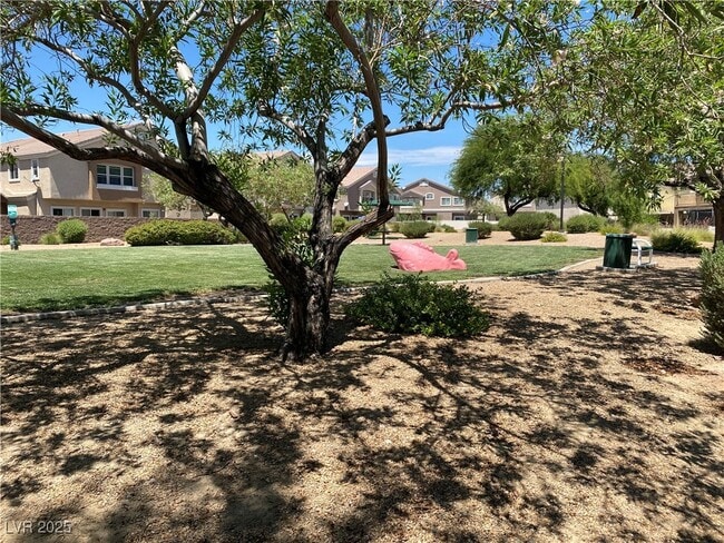 Photo - 4821 Longshot Dr