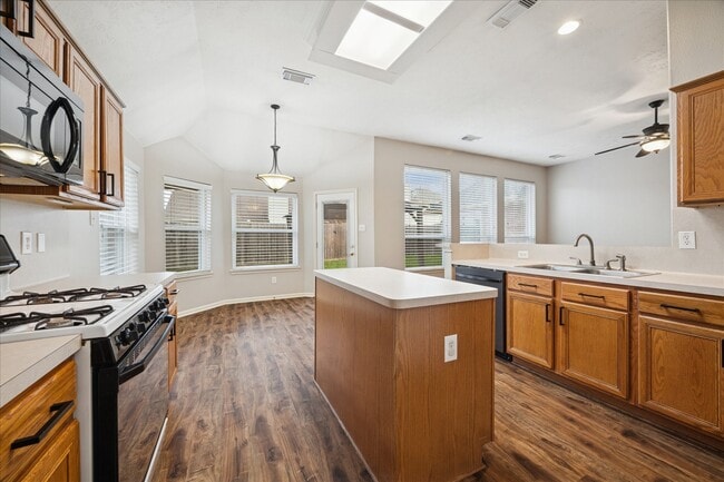 Photo - 11009 Collingswood Dr