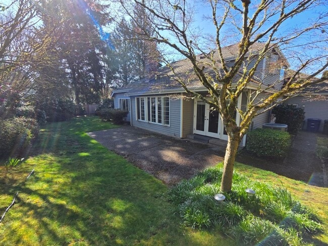 Photo - 4Bd/2.5Ba Bellevue House