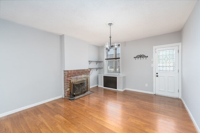 Photo - 505 Grundy St