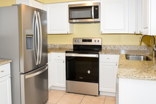 Photo - 416 Georgian Park Dr