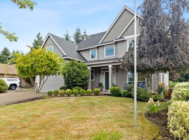 Photo - Desirable Oregon City / Luxury Home, High End Amenities, Central Air, Central Vac, Tank-less Hot ...
