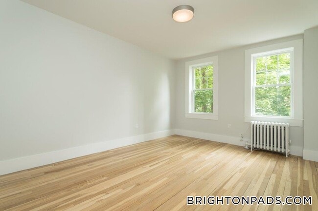 Photo - 288 Chestnut Hill Ave Unidad 12A