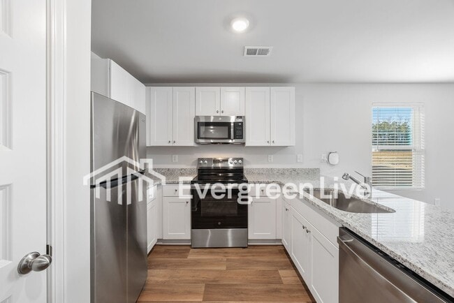 Photo - 1302 Willow Oaks Wy