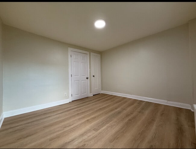 Photo - 131 Clinton St Unit B