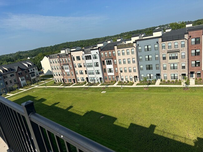 Photo - For Rent: Luxurious Short Pump Condo at Ga... Unit B