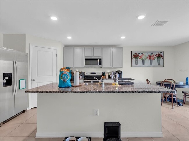 Photo - 16702 Carlton Pond St