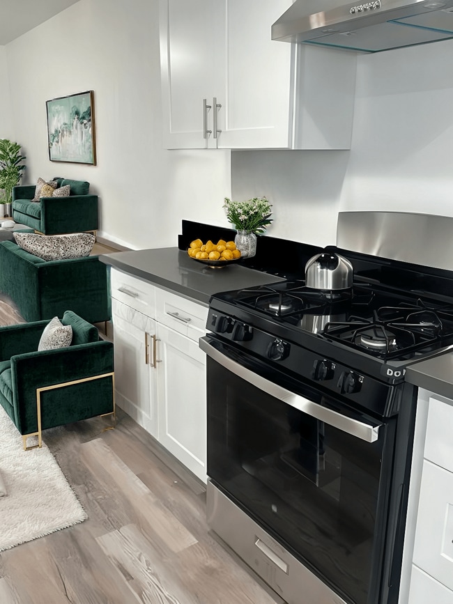 Photo - Coventry Square Apartments