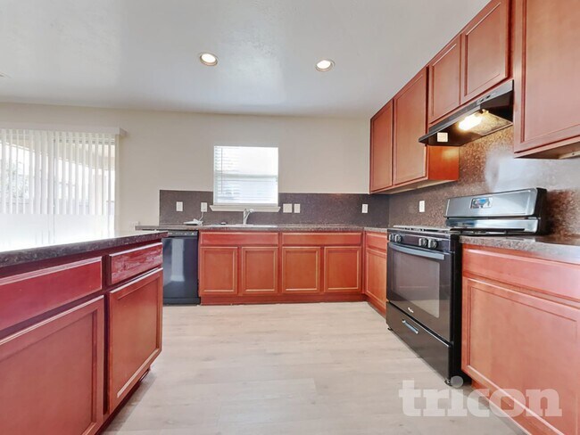 Photo - 7914 Moss Springs Ct