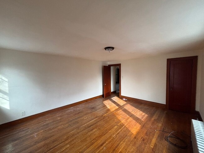 Photo - 44 N Baldwin St Unidad 2nd floor