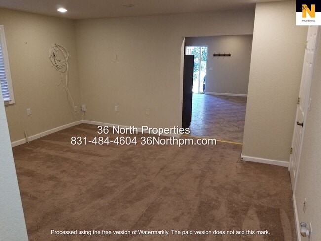 Photo - 211 Larkin St Unit B