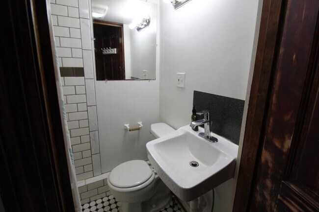 Photo - 3.0 bedroom in Cambridge Massachusetts 02140 Unit U1