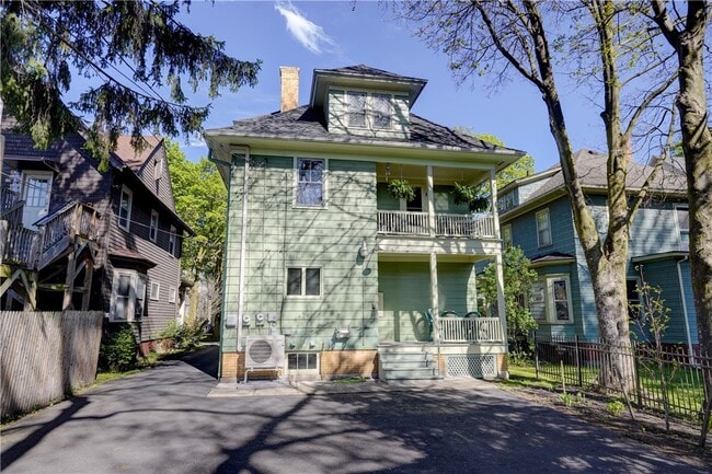 Photo - 38 Cornell St
